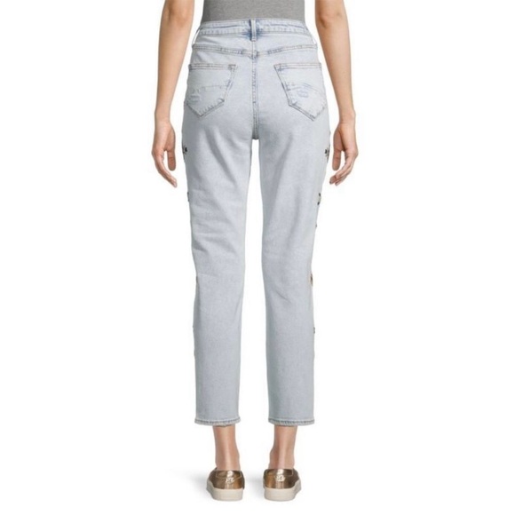 DRIFTWOOD- Gizelle Geometric Embroidered Distressed Light Wash Denim Jeans - Picture 2 of 10